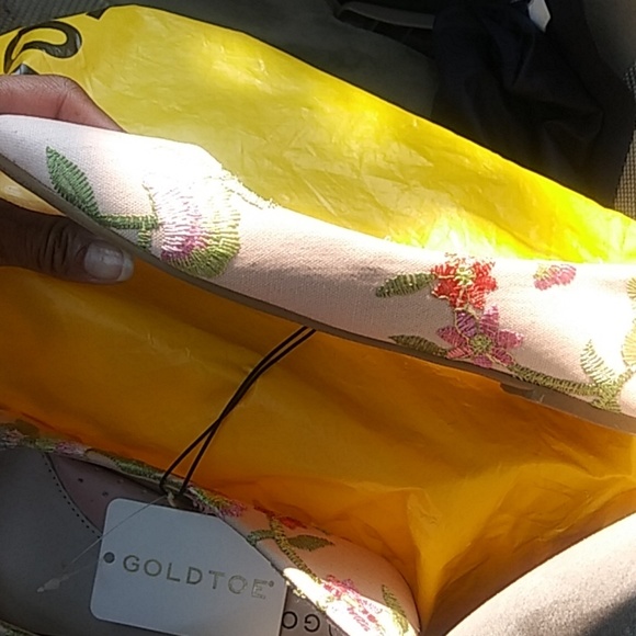 Shoes - Picture 3 of 3